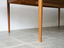 画像をギャラリービューアに読み込む, Arne Vodder Model227 Table with extension