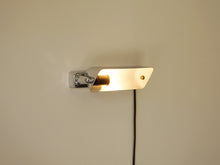 画像をギャラリービューアに読み込む, Lyfa Wall lamp リーファ ウォールランプ 北欧ヴィンテージ ブラケットライト 点灯イメージ