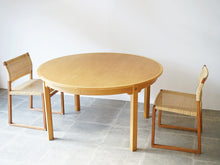 画像をギャラリービューアに読み込む, Børge Mogensen P. Lauritsen Søn Øresund Table ボーエ モーエンセン ラウリツェン サン オーレスン 延長式 丸いダイニングテーブルとBM61