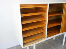 画像をギャラリービューアに読み込む, Danish cabinetmaker Tall sideboard