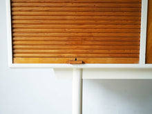 画像をギャラリービューアに読み込む, Danish cabinetmaker Tall sideboard
