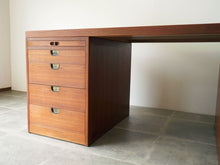 画像をギャラリービューアに読み込む, Børge Mogensen Model BM66 Desk