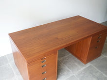 画像をギャラリービューアに読み込む, Børge Mogensen Model BM66 Desk