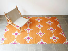 画像をギャラリービューアに読み込む, Danish Design The Rug Company Goodweave Orange Carpet Geometric Pattern オレンジカーペット 北欧デザイン 幾何学模様 ラグとイージーチェア