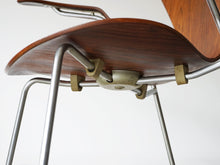 画像をギャラリービューアに読み込む, Arne Jacobsen “Seven Chair” Model 3207