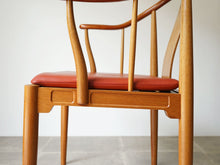 画像をギャラリービューアに読み込む, Hans J Wegner The China Chair Model 4283 Fritz Hansen ハンス ウェグナー チャイナチェア フリッツハンセン 北欧ヴィンテージ ダイニングチェアの側面