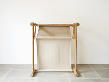 画像をギャラリービューアに読み込む, Danish design Easy chair with canvas デンマークデザイン キャンバス生地張り 北欧ヴィンテージ イージチェアの裏面