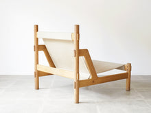 画像をギャラリービューアに読み込む, Danish design Easy chair with canvas デンマークデザイン キャンバス生地張り 北欧ヴィンテージ イージチェアの背面