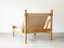 画像をギャラリービューアに読み込む, Danish design Easy chair with canvas デンマークデザイン キャンバス生地張り 北欧ヴィンテージ イージチェアの背面