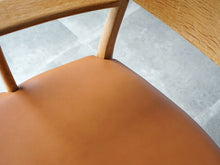 画像をギャラリービューアに読み込む, Hans J Wegner CH22 Carl Hansen&Søn ハンス ウェグナー カールハンセン オーク革張り イージチェア アームチェアのフレーム