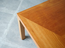 画像をギャラリービューアに読み込む, Erik Jørgensen Table エリック ヨルゲンセン チェリコーヒーテーブル