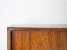 画像をギャラリービューアに読み込む, Hans J Wegner Ry Møbler Ry28 ハンス ウェグナー ローズウッド 北欧ヴィンテージ キャビネット