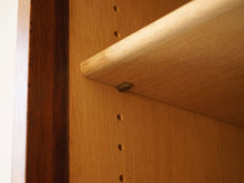 画像をギャラリービューアに読み込む, Hans J Wegner Ry Møbler Ry28 ハンス ウェグナー ローズウッド 北欧ヴィンテージ キャビネット 棚の金具