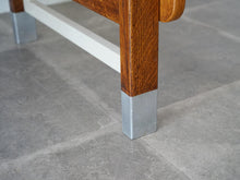 画像をギャラリービューアに読み込む, Tove Edvard Kindt-Larsen Childrens Desk トーベ・キンドラーセン 北欧ビンテージ 子ども用デスク 学習机 デザイナーズデスクの足元に亜鉛シートが貼られている