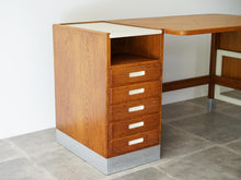 画像をギャラリービューアに読み込む, Tove Edvard Kindt-Larsen Childrens Desk トーベ・キンドラーセン 北欧ビンテージ 子ども用デスク 学習机 デザイナーズデスクの左側に棚と引き出し