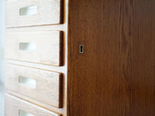 画像をギャラリービューアに読み込む, Tove Edvard Kindt-Larsen Childrens Desk トーベ・キンドラーセン 北欧ビンテージ 子ども用デスク 学習机 デザイナーズデスクの引き出しに鍵