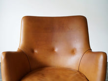 画像をギャラリービューアに読み込む, アルネ・ヴォッダーの革張りのイージーチェア Arne Vodder Arm chair upholstered with leather Ivan Schlechter レザーの一人がけ椅子の背もたれ