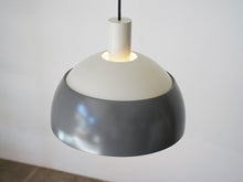 画像をギャラリービューアに読み込む, Finn Juhl Two-tone pendant light -large-