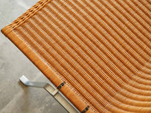 画像をギャラリービューアに読み込む, ポール・ケアホルム ラウンジチェアPk22 EKC製ヴィンテージ Poul Kjærholm PK22 Chair ケアホルムの椅子の座面左側