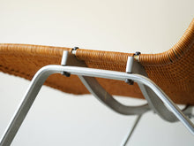 画像をギャラリービューアに読み込む, ポール・ケアホルム ラウンジチェアPK22 EKC製ヴィンテージ Poul Kjærholm PK22 Chair ケアホルムの椅子の脚と座面の接続部