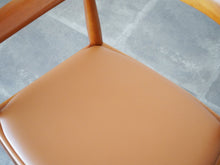 画像をギャラリービューアに読み込む, Hans J Wegner JH503 Johannes Hansen ハンスJウェグナ ザチェア マホガニー レザー 北欧ヴィンテージ チェアの座面