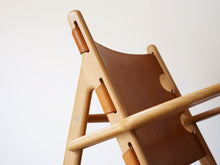 画像をギャラリービューアに読み込む, ボーエ・モーエンセン ハンティングチェア ビンテージ Børge Mogensen The Hunting Chair Model 2229 by Erhard Rasmussen 北欧デザイン名作チェア 椅子のフレーム 背もたれのレザーを通している