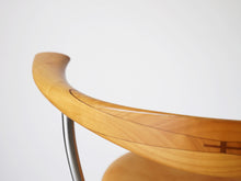 画像をギャラリービューアに読み込む, ハンスJウェグナー アームチェア ビンテージ PPモブラーHans J Wegner PP701 チェア アッシュ レザー ウェグナーの椅子のアーム上部
