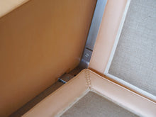 画像をギャラリービューアに読み込む, ポール・ケアホルム ラウンジチェア PK31 1シーター Poul Kjærholm PK31/1 Chair E Kold Christensen ヴィンテージ ソファの座面のクッションを外した様子