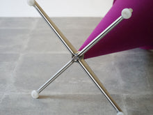 画像をギャラリービューアに読み込む, Verner Panton Cone Plus Linje ヴェルナーパントンコーンチェア ピンク 紫 バースツール ハイチェアの裏面