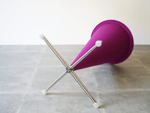 画像をギャラリービューアに読み込む, Verner Panton Cone Plus Linje ヴェルナーパントンコーンチェア ピンク 紫 バースツール ハイチェアの裏面