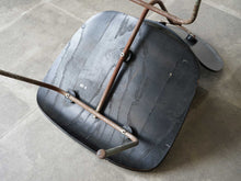 画像をギャラリービューアに読み込む, Charles Eames Ray Eames Herman Miller LCM Chair チャールズ レイ イームズ ハーマンミラー ヴィンテージ家具 チェアの裏面