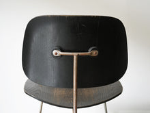 画像をギャラリービューアに読み込む, Charles Eames Ray Eames Herman Miller LCM Chair チャールズ レイ イームズ ハーマンミラー ヴィンテージ家具 チェア 背面の金具