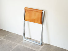 画像をギャラリービューアに読み込む, Poul Kjærholm PK91 Folding stool