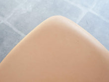 画像をギャラリービューアに読み込む, フィンユールのチェアSW96 Finn Juhl SW96 chair Søren Willadsen 北欧デザインの椅子の座面の革