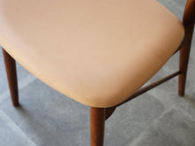 画像をギャラリービューアに読み込む, フィンユールのチェアSW96 Finn Juhl SW96 chair Søren Willadsen 北欧デザインの椅子の座面の革