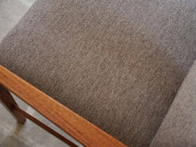 画像をギャラリービューアに読み込む, フィンユール ボヴィルケチェア Finn Juhl Bovirke arm chair フィンユールの椅子の座面 グレーの布張り