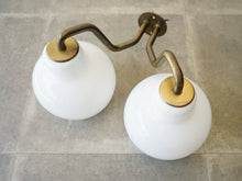 画像をギャラリービューアに読み込む, Vilhelm Lauritzen Louis Poulsen VL Bracket Lamp ヴィルヘルム ラウリッツェン ルイス ポールセン ブラケットランプオパールガラス 真鍮 ウォールランプの全体