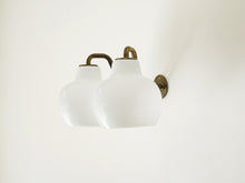 画像をギャラリービューアに読み込む, Vilhelm Lauritzen Louis Poulsen VL Bracket Lamp ヴィルヘルム ラウリッツェン ルイス ポールセン ブラケットランプオパールガラス 真鍮 ウォールランプ