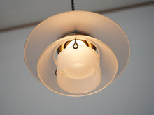 画像をギャラリービューアに読み込む, ポールヘニングセン ルイスポールセン Poul Henningsen PH2/2 Pendant lamp Louis poulsen PHランプの点灯イメージ ヴィンテージ 下から ボトムカバーもついた完全品