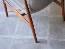 画像をギャラリービューアに読み込む, フィン・ユール NV45 ヴィンテージ ニールスヴォッダー製 フィンユールのアームチェア チーク Finn Juhl NV45 Chair armchair teak Niels Vodder 椅子の後ろ脚