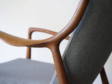 画像をギャラリービューアに読み込む, フィン・ユール NV45 ヴィンテージ ニールスヴォッダー製 フィンユールのアームチェア チーク Finn Juhl NV45 Chair armchair teak Niels Vodder 椅子のアームは2つに分かれている