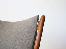 画像をギャラリービューアに読み込む, フィン・ユール NV45 ヴィンテージ ニールスヴォッダー製 フィンユールのアームチェア チーク Finn Juhl NV45 Chair armchair teak Niels Vodder 椅子のフレームとの繋ぎ目にレザー