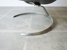 画像をギャラリービューアに読み込む, Jørgen Kastholm Preben Fabricius Scimitar Chair Ivan Schlechter ヨルゲン カストホルム プレバン ファブリシャス シミターチェア イヴァン シュレクター 革張り ラウンジチェア 金属の脚