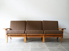 画像をギャラリービューアに読み込む, Hans J. Wegner GE370 Sofa
