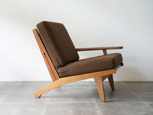 画像をギャラリービューアに読み込む, Hans J. Wegner GE370 Sofa