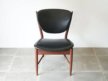 画像をギャラリービューアに読み込む, Finn Juhl Niels Vodder NV51 フィン ユール ニールス ヴォッダー ヴィンテージ家具 チーク 革 レザー チェア