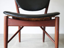 画像をギャラリービューアに読み込む, Finn Juhl Niels Vodder NV51 フィン ユール ニールス ヴォッダー ヴィンテージ家具 チーク 革 レザー チェアの座面の裏
