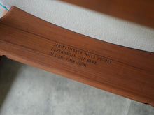 画像をギャラリービューアに読み込む, Finn Juhl "Egyptian" Chair