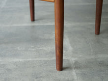 画像をギャラリービューアに読み込む, Finn Juhl "Egyptian" Chair