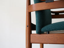 画像をギャラリービューアに読み込む, フィン・ユール アームチェア FD192 Finn Juhl Arm chair France&Son フィンユールの椅子の後ろ